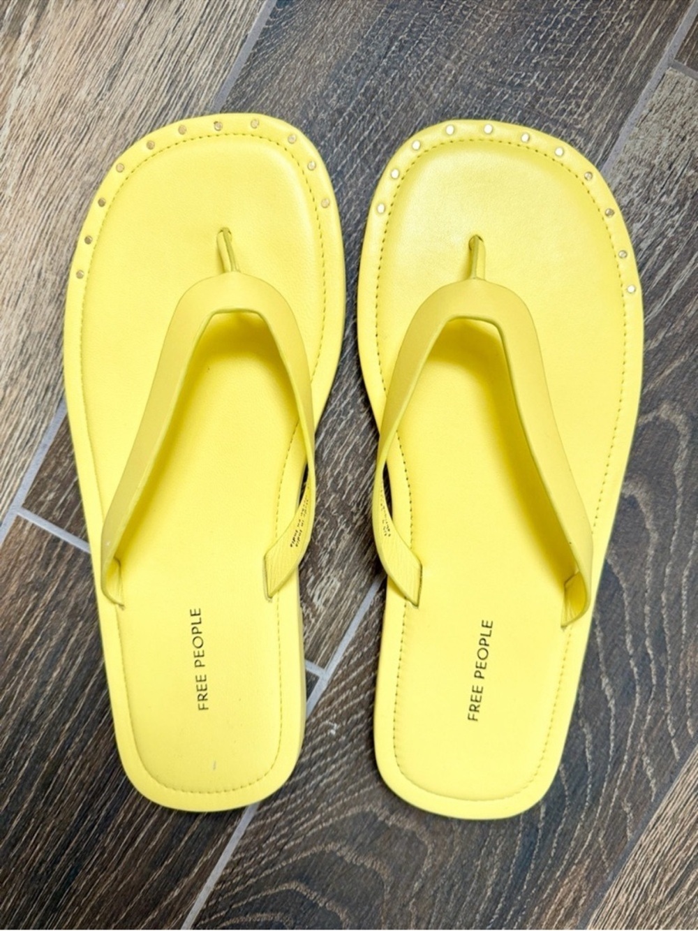 Free People Women's Lemon Studded Sona Leather Thong Sandals—8 - Picture 2 of 9